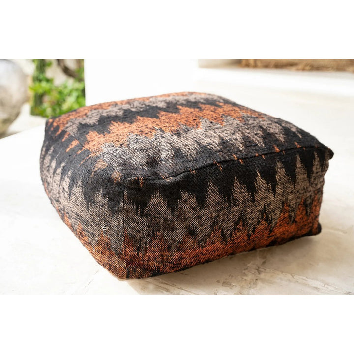 Boho-Pouf aus Baumwolle – Oh My Gee in Schwarz-Orange