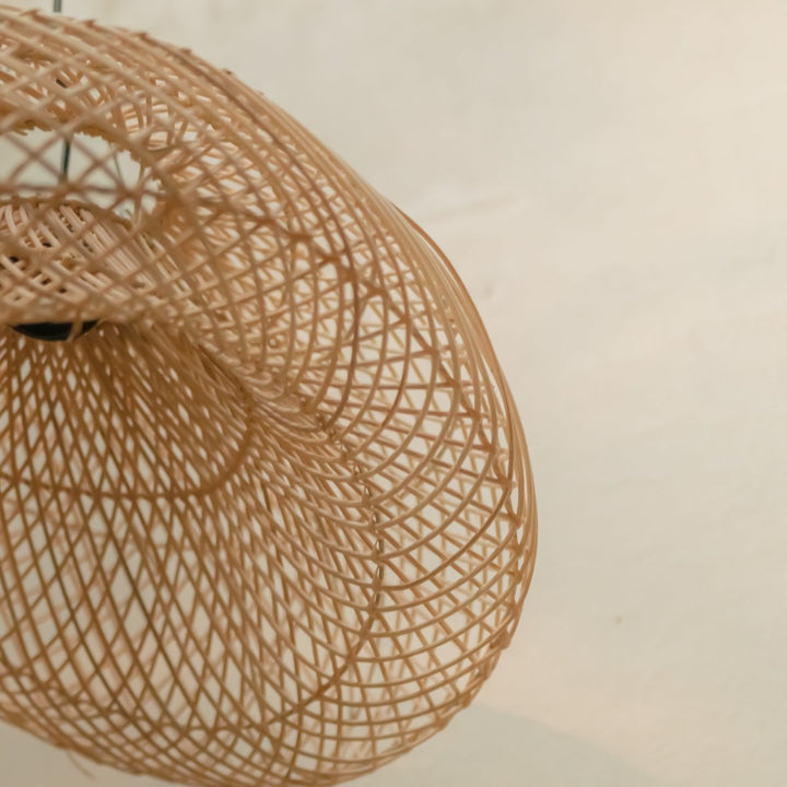 Padma Lampenschirm aus Rattan – Natürlich & Handgefertigt (2 Größen)