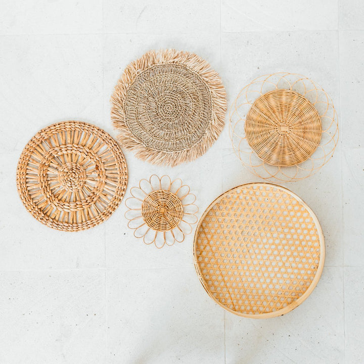 Boho-Wanddekor-Set – Rattan-Wandkörbe, Handgemacht (5er-Set) | Penida