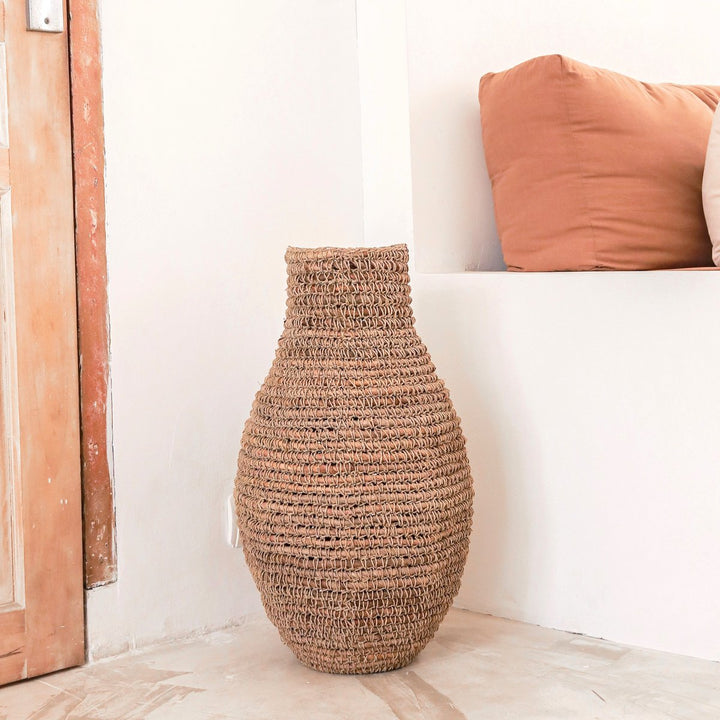 Gewebte Boho-Vase SAKRA – Bananenfaser & Bast | Nature-Look