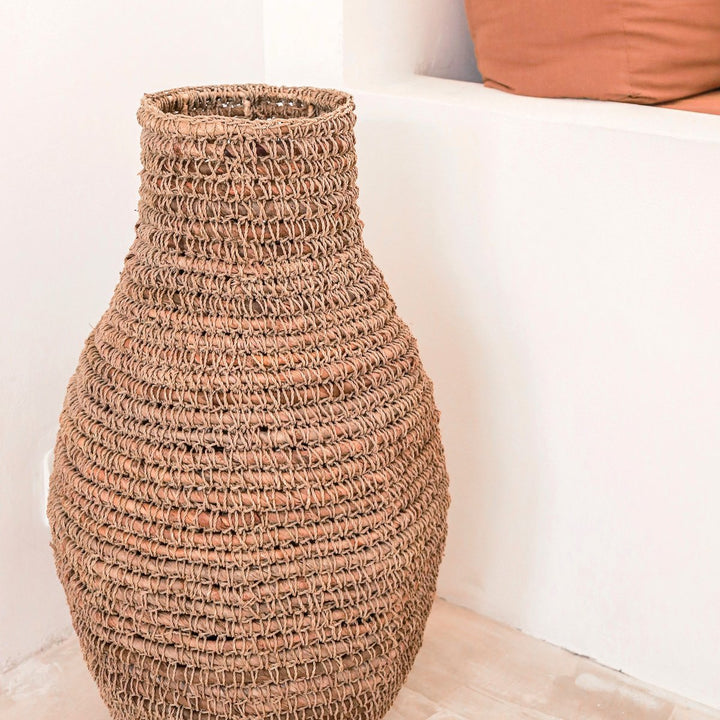 Gewebte Boho-Vase SAKRA – Bananenfaser & Bast | Nature-Look