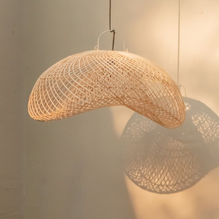 Padma Lampenschirm aus Rattan – Natürlich & Handgefertigt (2 Größen)